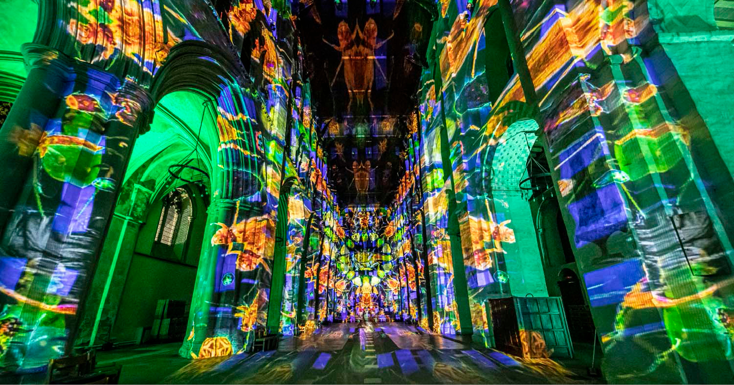 St Albans Cathedral Life son et lumiere projection  Luxmuralis 2021